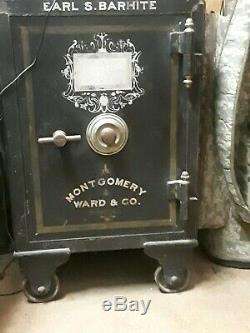 Antique (1900's) National Safe & Lock cast iron combination floor safe
