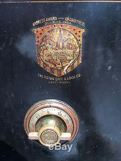 Antique Victor Safe & Lock Co Safe 4 Number Combination & Original Paint