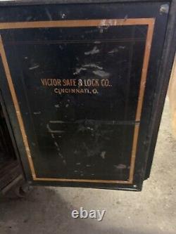 Antique floor safe Victor Safe And Lock Company With Combo Robert W. Jones