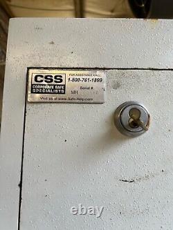 CSS Heavy Duty Industrial 23x23 Commercial Floor Safe with Key No Combo/Locked