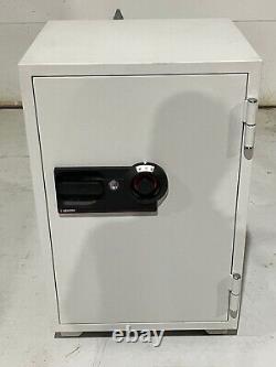 Sentry S7371 Business Fire Safe Combination Lock 4.59 Cubic Feet