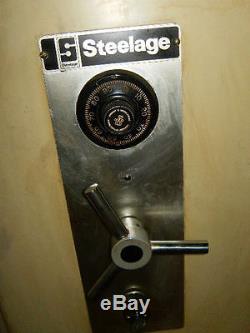 Steelage Burglars And Fire Safe Combination And Key Locks