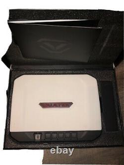 Vaultek VT20i-BK Biometric 20 Series Safe (WHITE) Open Box