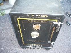 Victor Safe & Lock Co. Floor Safe. 1900's, working combination for pick up