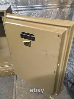 Vintage Montgomery Ward 9041 Series combanation Safe lock box fire proof