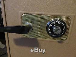 Vintage Underwriter Laboratories Inc. Safe Vault 6 Keys Combination Locks 22H
