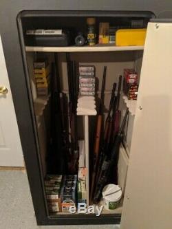 Winchester Gun Safe Holds 24 Shotguns Rifles Handgun & Ammo Storage Xtra Shelves