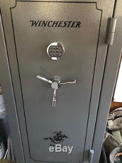 Winchester Ranger Gun Safe Gray/Gray 24 Gun