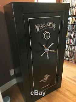 Winchester Silverado 22 Gun Safe LOCAL PICKUP ONLY VERY HEAVY SEE LISTING